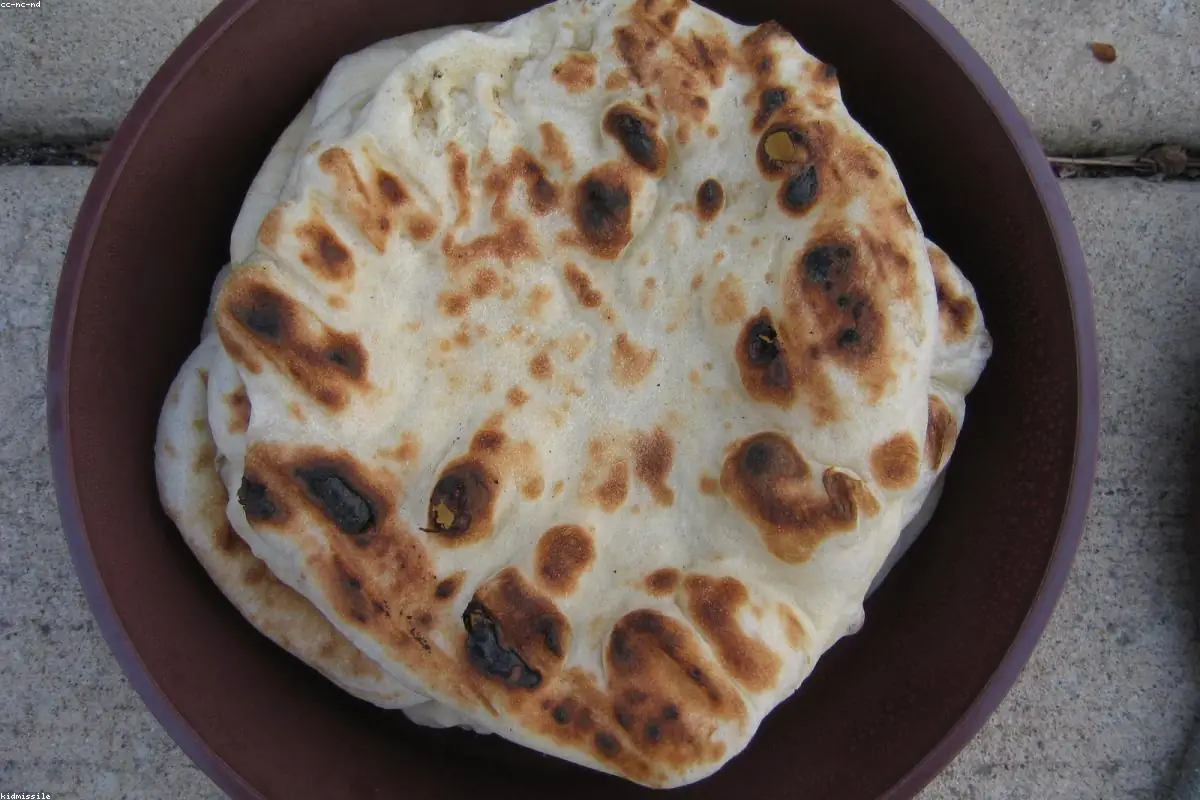 Ten-Minute Weeknight Flatbreads
